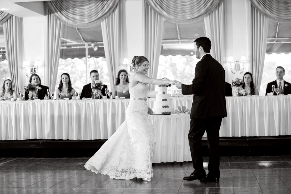 North-Hills-Country-Club-Wedding-Black-White-Photography