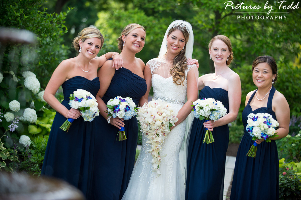 Bridal-Party-Bridesmaids-Cairnwood-Estate-Summer-Wedding