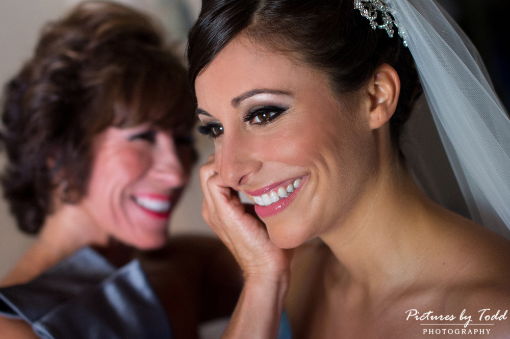 Bride-Getting-Ready-Photography