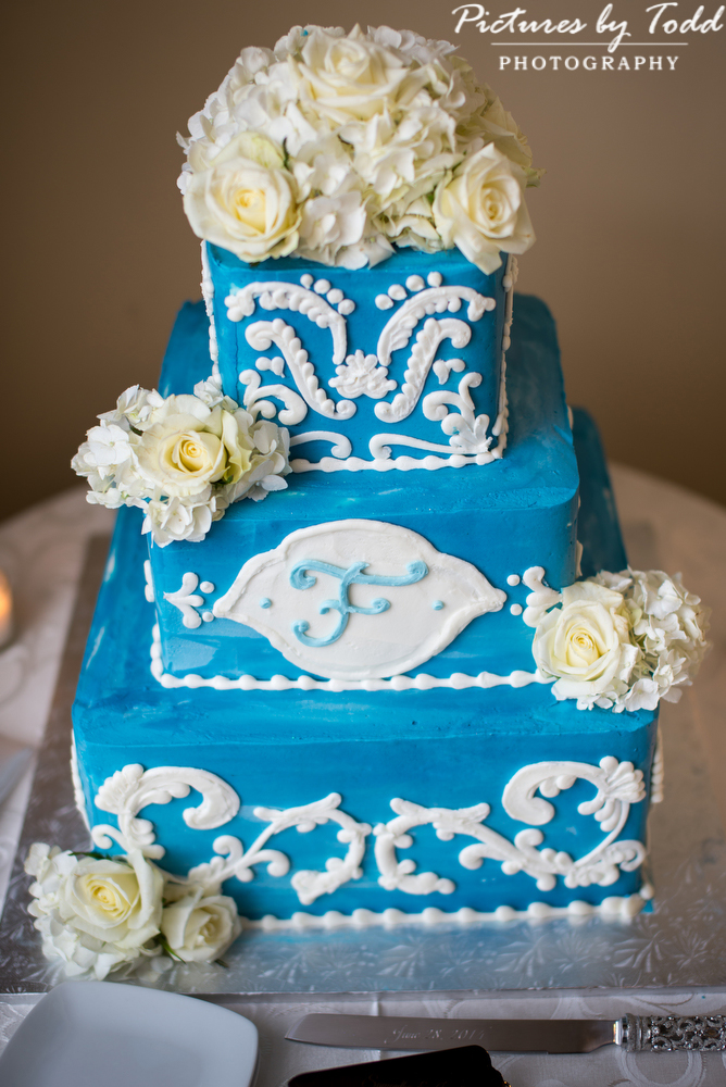 Wedding-Cake-Detail-Philadelphia-Photographer