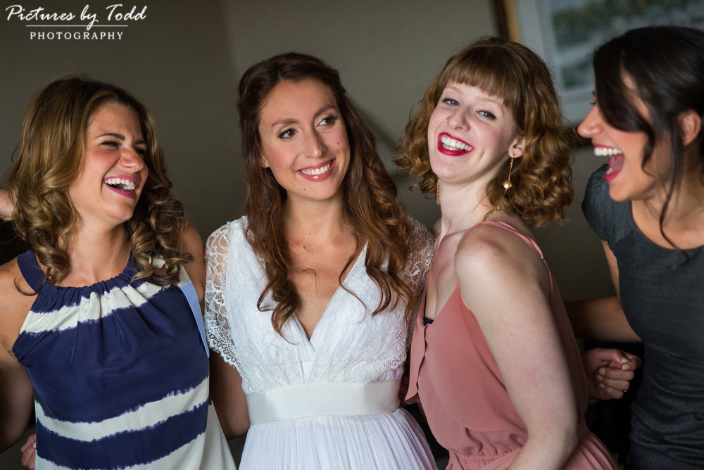 Bridesmaids-Philadelphia-Wedding-Photographer