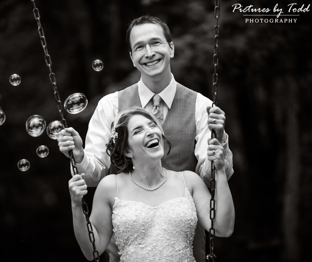 non-traditional-wedding-bubbles-bride-and-groom-swings