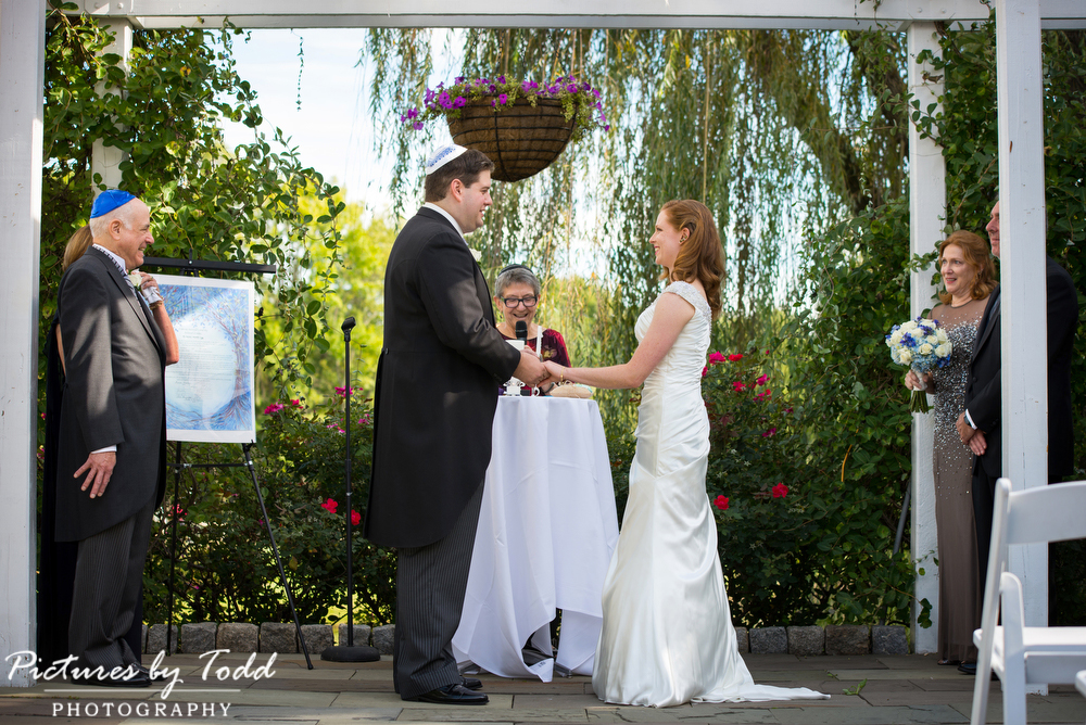 Talamore-Country-Club-Jewish-Wedding-Ceremony-Beautiful-Backdrop