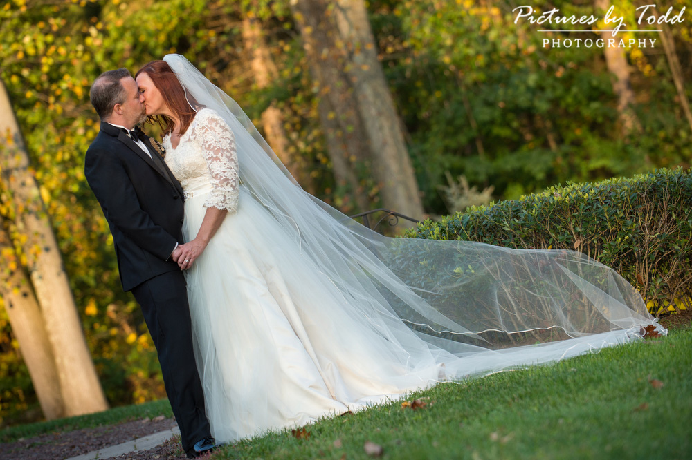 Grace-Winery-at-Sweetwater-Farm-Philadelphia-Wedding-Photographer