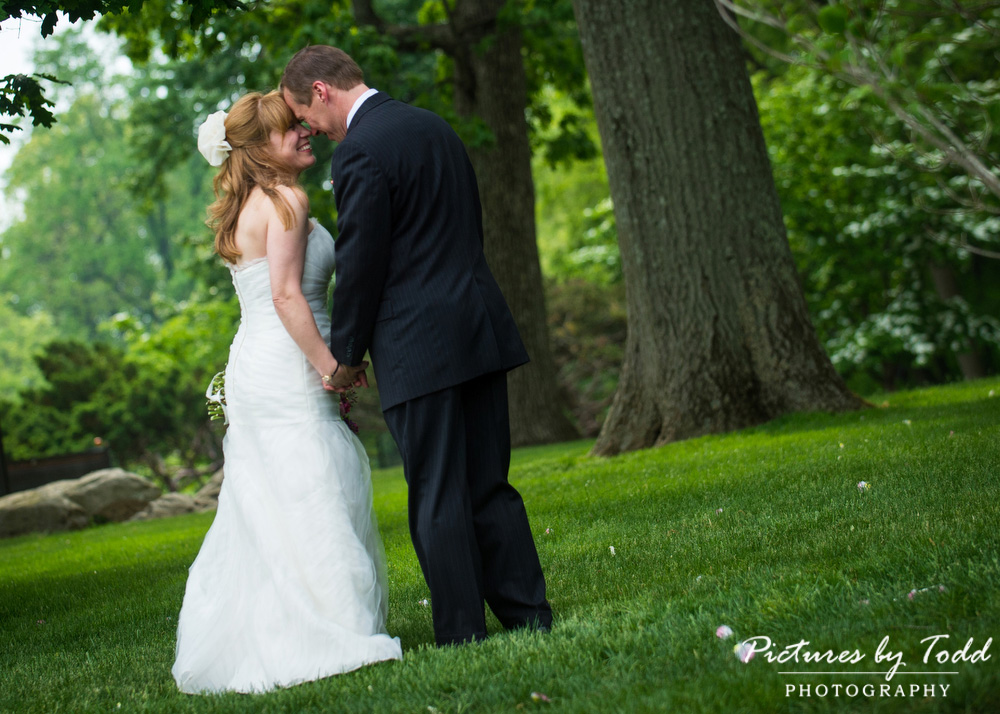 Cairnwood-Pictures-by-Todd-Outdoor-Nature-Summer-Weddings-Special-Moments