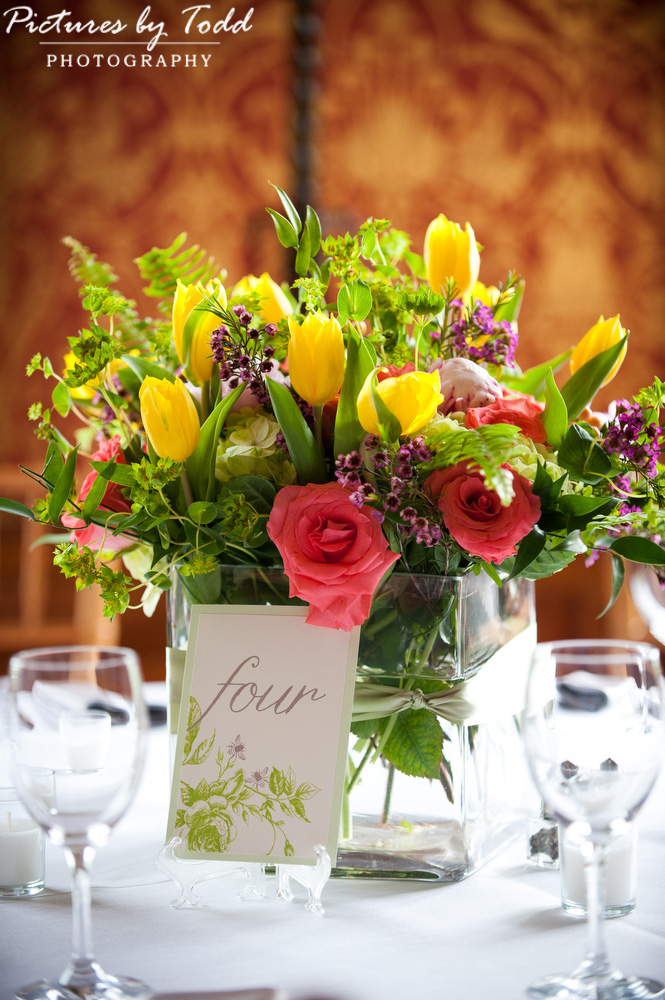 La-Petite-Fleur-Sage-Catering-Table-Setting-Weddings
