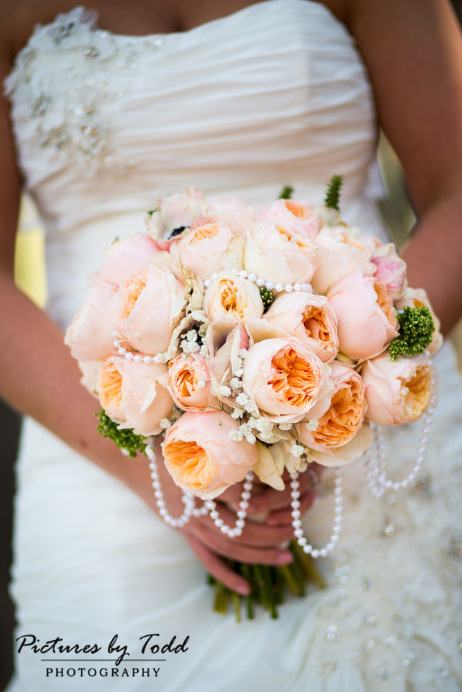 Pictures-By-Todd-Associate-Wedding-Photography-Flowers