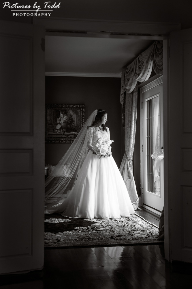 Bijou-Bridal-Main-Line-Wedding-Photography-Classic-High-End