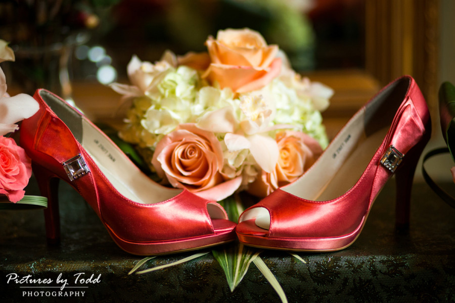 Elite-Florals-Wedding-Detail-Photos-Pink-Shoes