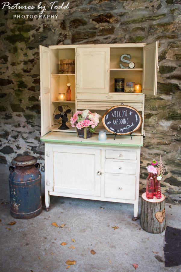 The-Old-Mill-Rose-Valley-Wedding-Bottle-Pop-Party-Fresh-Design-Florist-Rustic-Details