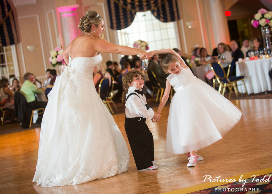 Chase-Center-on-the-Riverfront-Wedding-Dancing-Ballroom