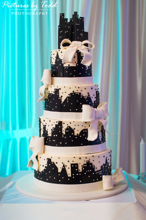 Exceptional-Events-Normandy-Farms-Mitzvah-Bat-Photographer-New-York-City-Cake