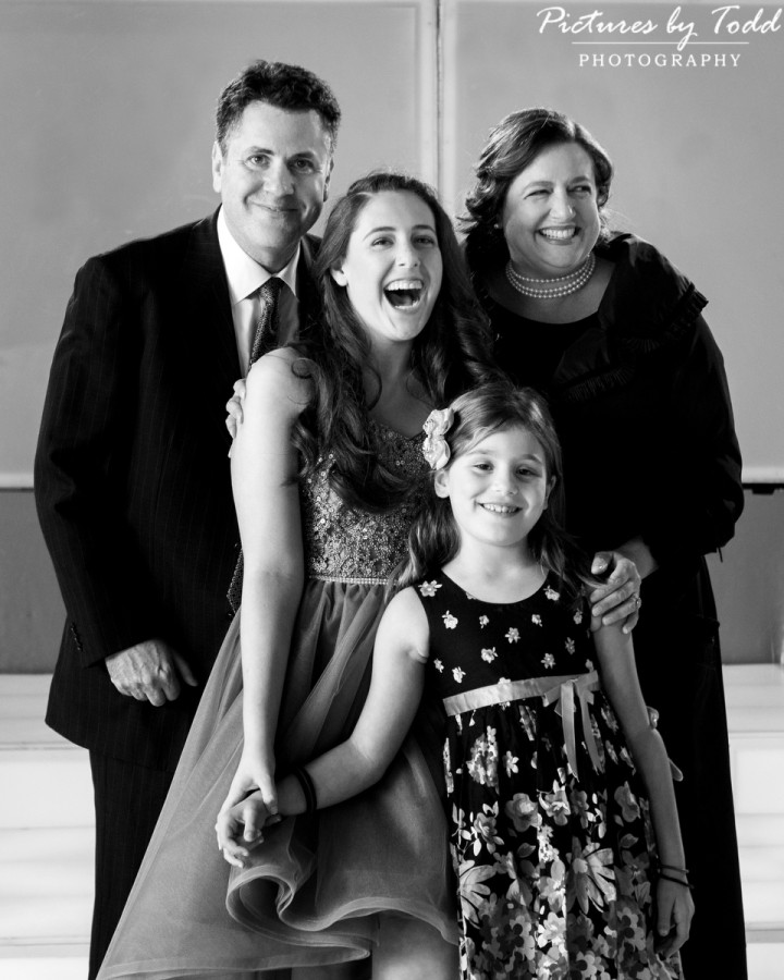 Front-And-Palmer-All-Around-Entertainment-Mitzvah-Family-Photos