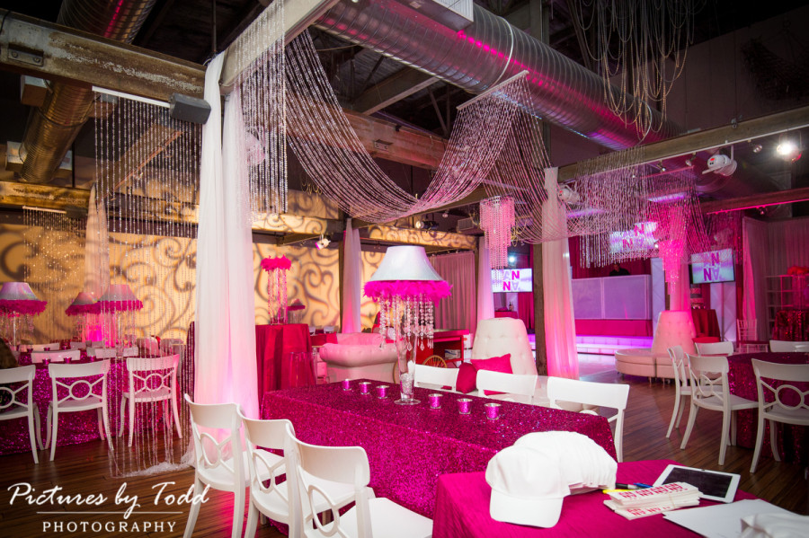 Front-And-Palmer-All-Around-Entertainment-Mitzvah-Pink-Theme-Decor
