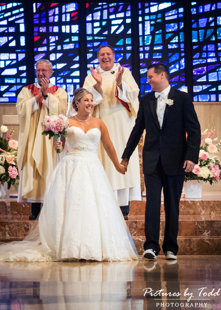 Kimberly & Philip's Wedding | Chase Center on the Riverfront - Pictures