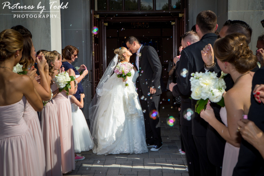 Wilmington-Wedding-Main-Line-Photographer-Immaculate-Heart-Of-Mary-Catholic-Church