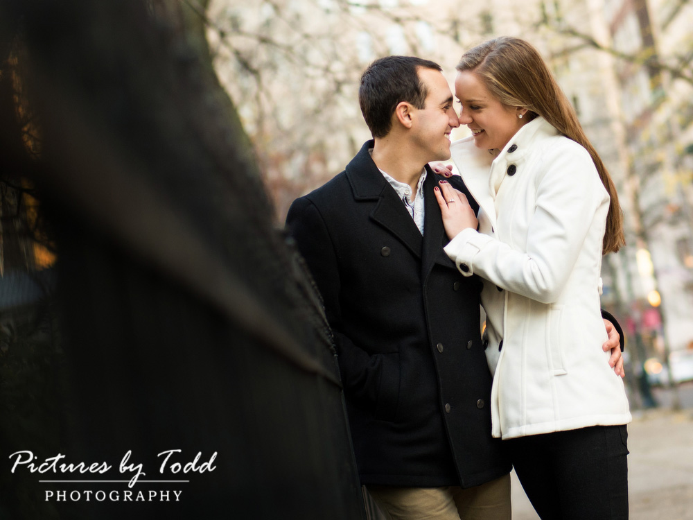 Engagement-Photos-Ideas-Philadelphia-Rittenhouse-Square-Cute-Moments