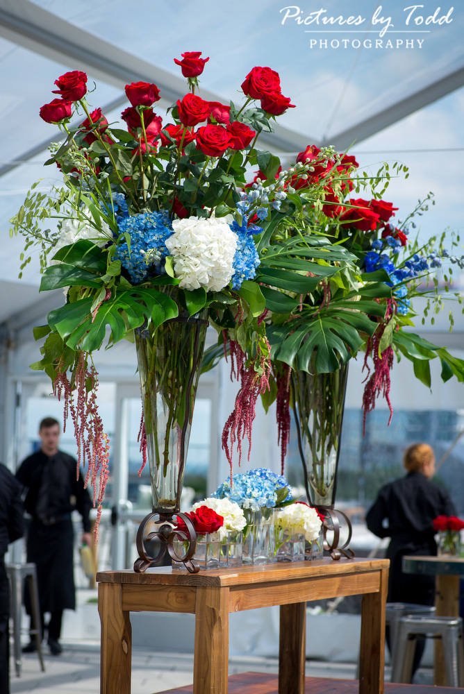 Perfect-Settings-Catering-Kaleidoscope-Solutions-Cira-Green-Center-Flowers-Decor-Corporate