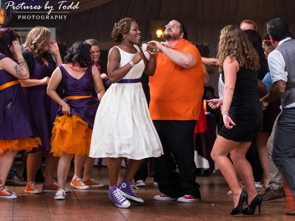 bride-and-groom-dance-floor-friends-and-family-cute-moment-candid-manor-house