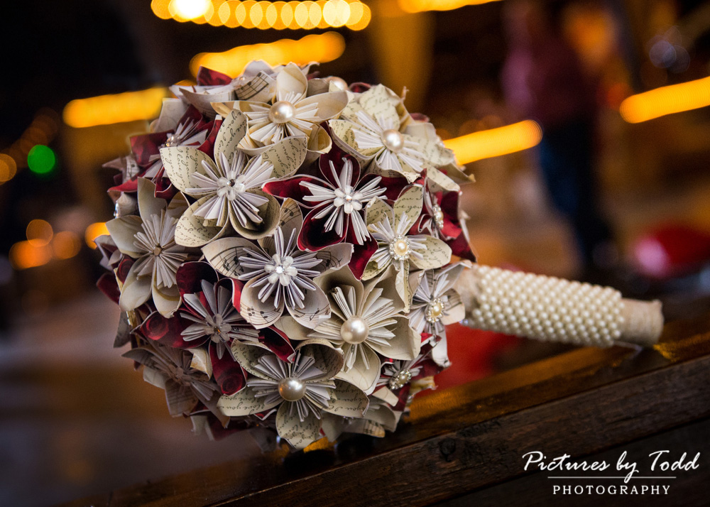 associate-wedding-rustic-country-bellevue-state-park-paper-bouquet