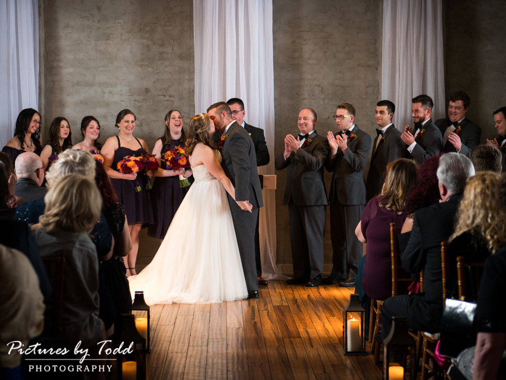 front-and-palmer-philadelphia-wedding-pictures