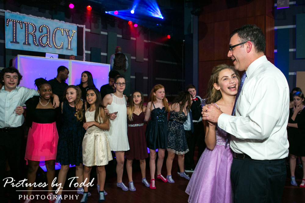 associate-photographer-pictures-by-todd-world-cafe-live-philadelphia-all-around-entertainment-father-daughter-dance