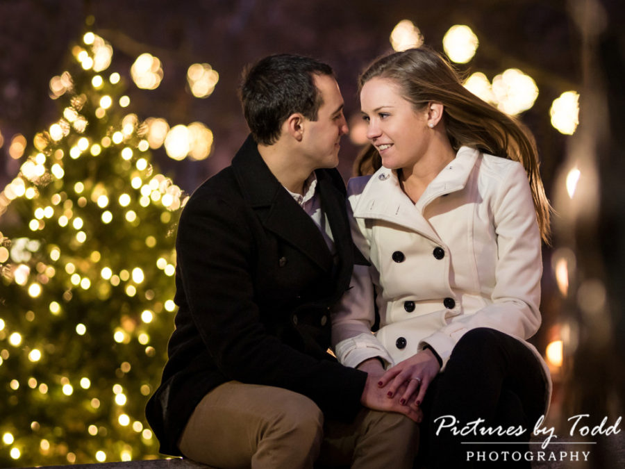 Winter-Engagement-Pictures-By-Todd-Deal-900x675.jpg