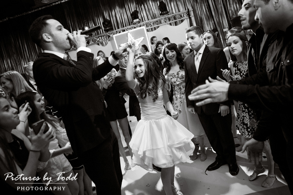 black-and-white-bat-mitzvah-special-cute-fun-dance-pure-event-group