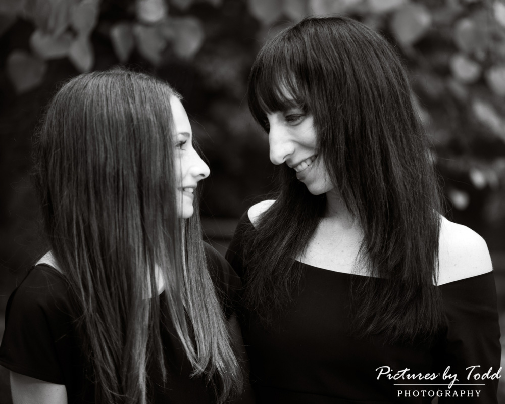 black-and-white-sweet-mother-and-daughter-bat-mitzvah-outdoor