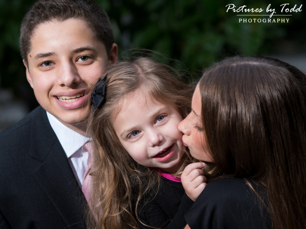 family-outdoor-bat-mitzvah-sweet-smile-special