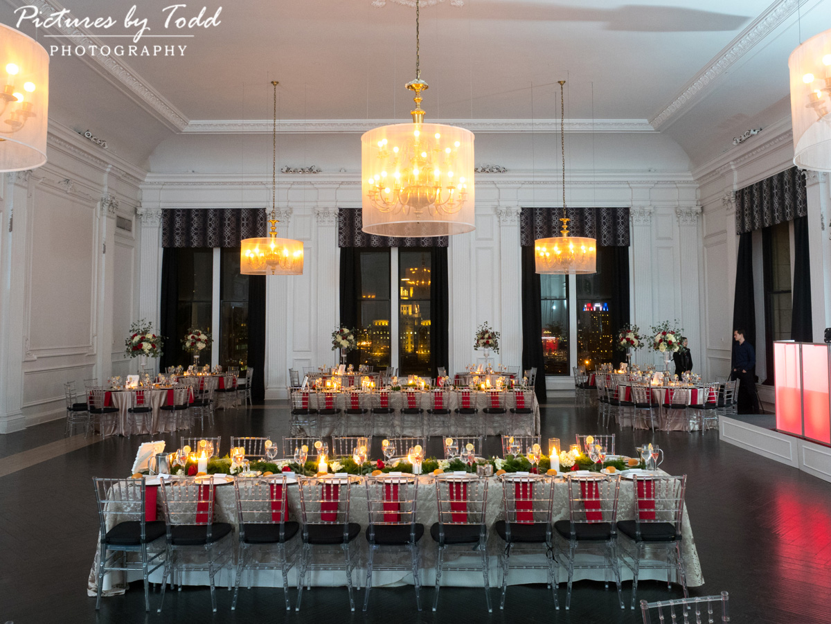 the-downtown-club-philadelphia-pictures-by-todd-christmas-wedding-winter-abbott-florist