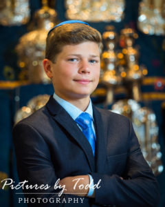bar mitzvah boy and rabbi assoociate photographer pictures by todd