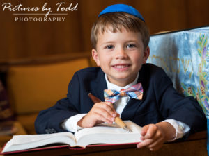 bar mitzvah boy and rabbi assoociate photographer pictures by todd
