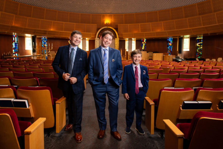 boys in synagouge